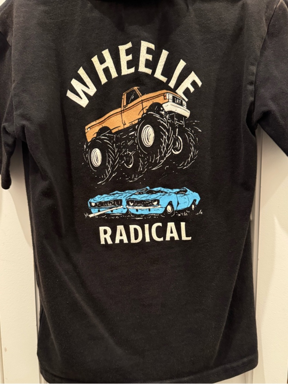 Small shop brand little rad things size 4t excellent used condition